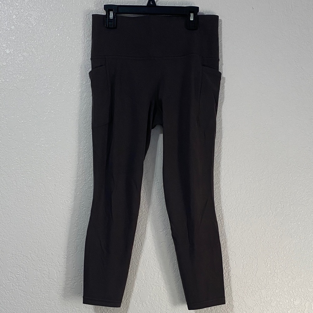 Athleta Women's Dark Brown Cropped Pants